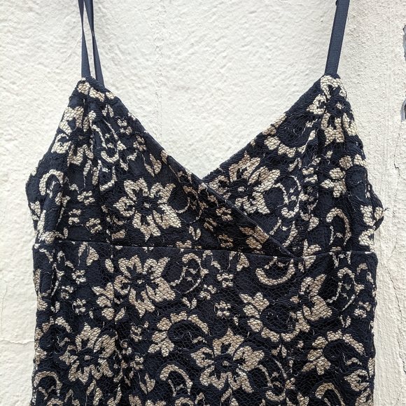 Vintage Gold Accent/Lace Cocktail Dress - Picture 5 of 8